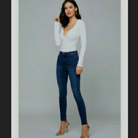 Bebe Bodysuit - Picture 2 of 13